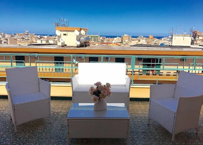 Appartement à 3 Chambres à Coucher